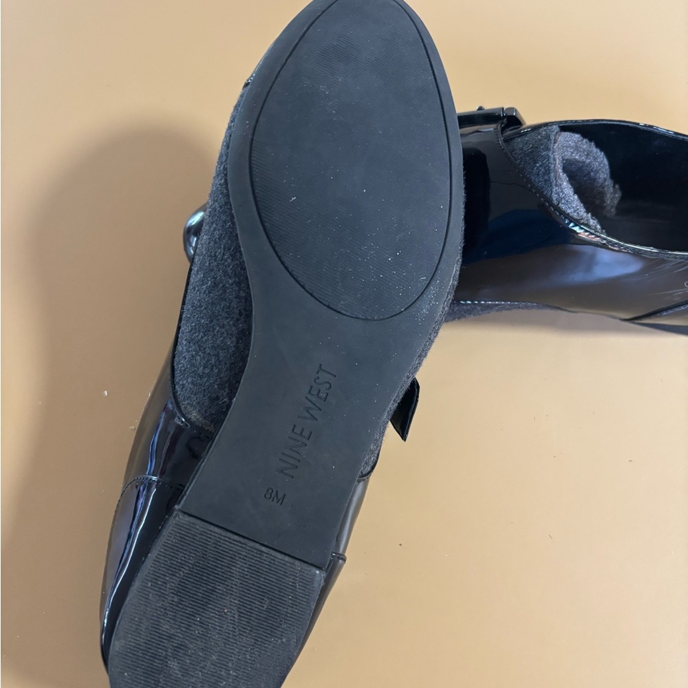 Nine West Black and Gray buckle flats size 8 - Picture 6 of 8